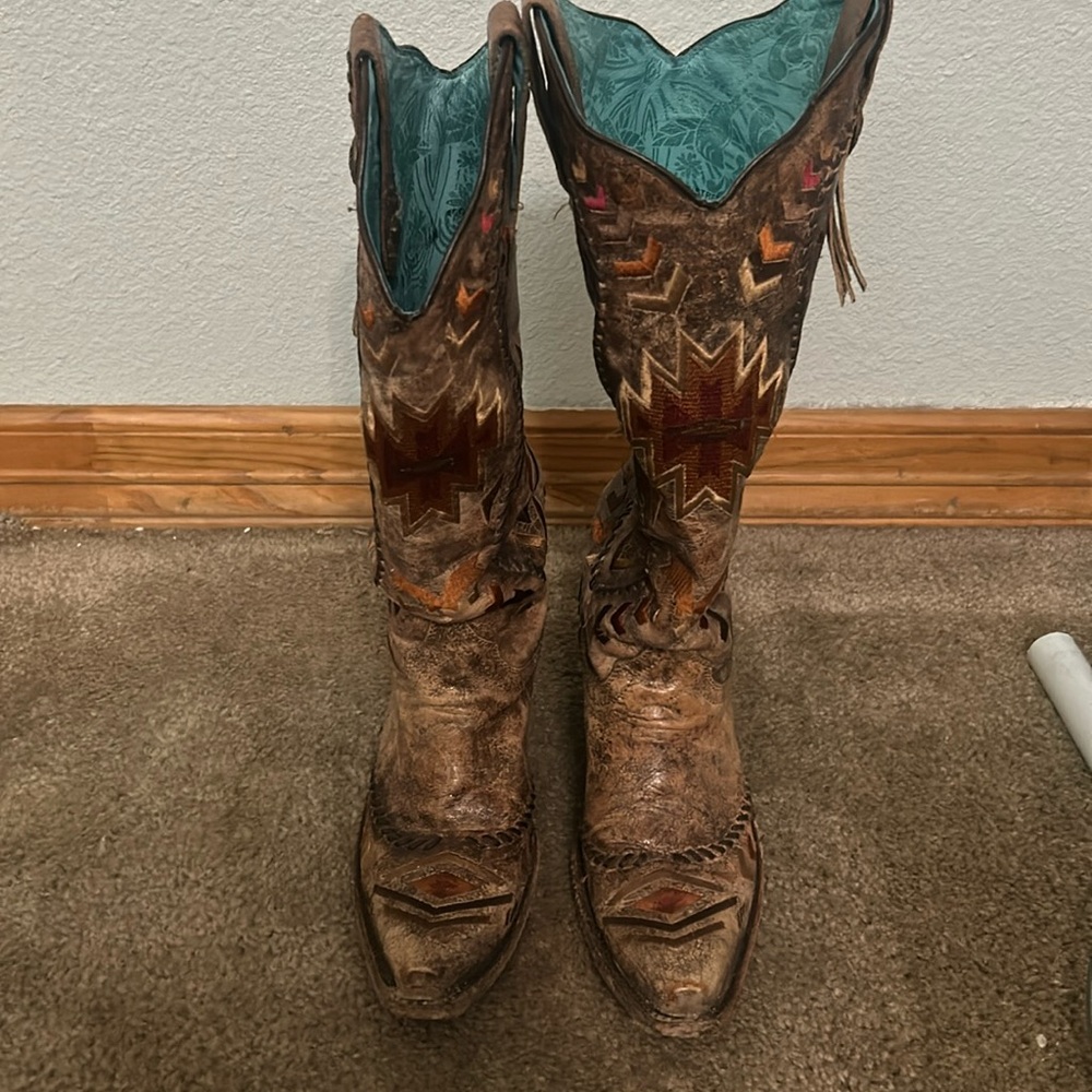 Corral cowgirl boots